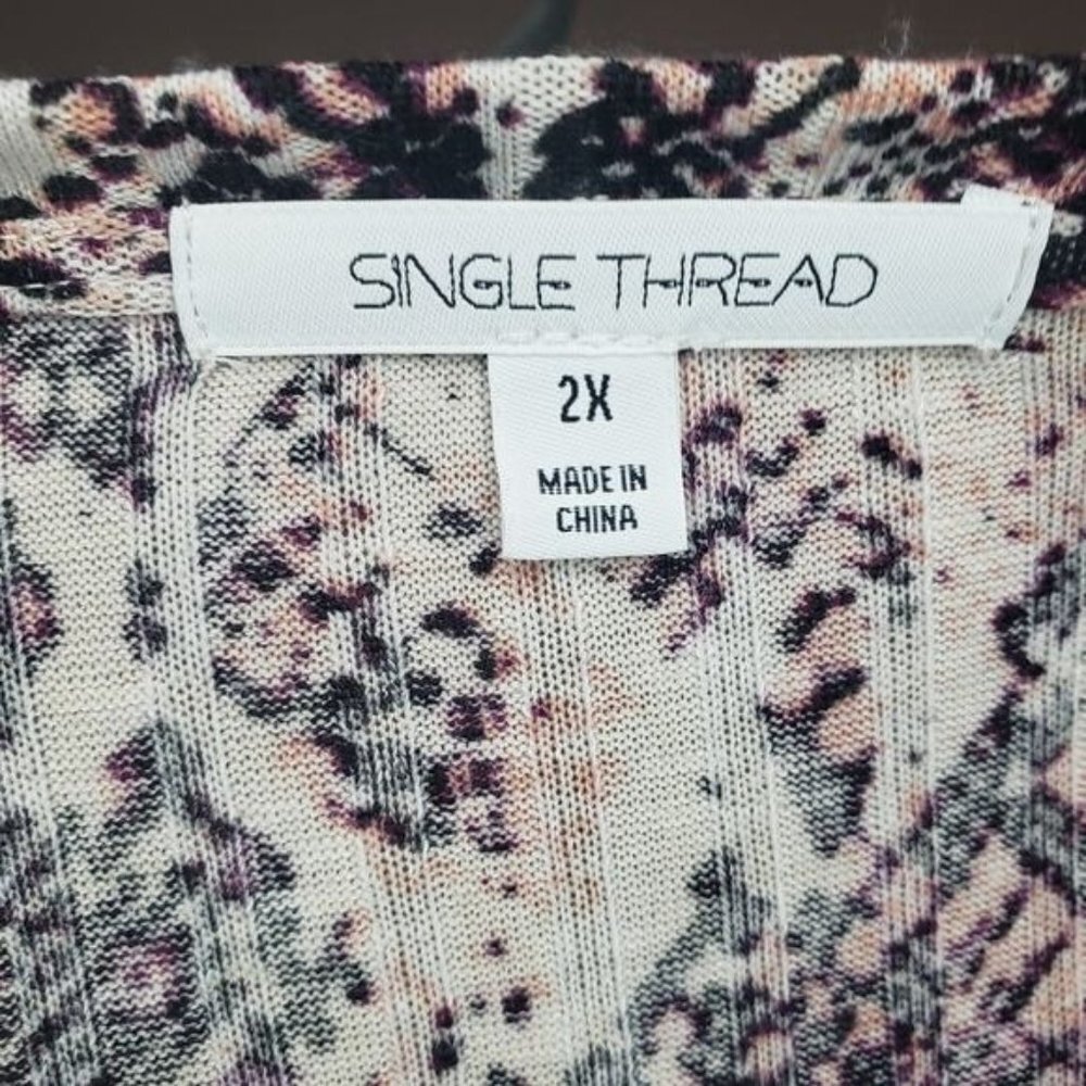 NWT‎ Single Thread Twist Front Top - Picture 8 of 8